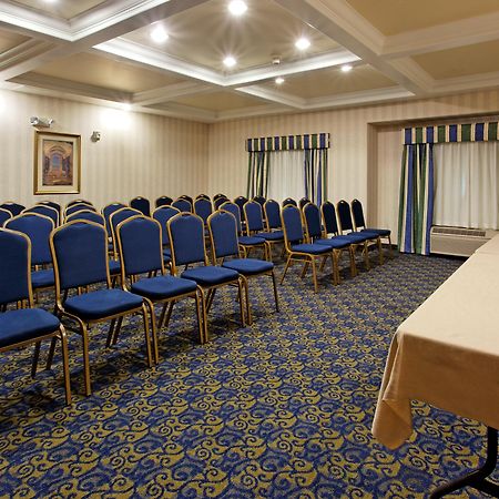 Holiday Inn Express San Pablo - Richmond Area By Ihg Buitenkant foto